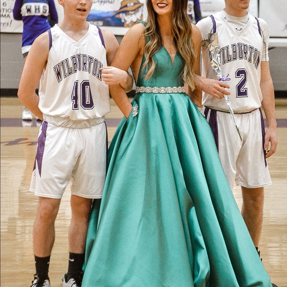 Sherri Hill 51856- size 6